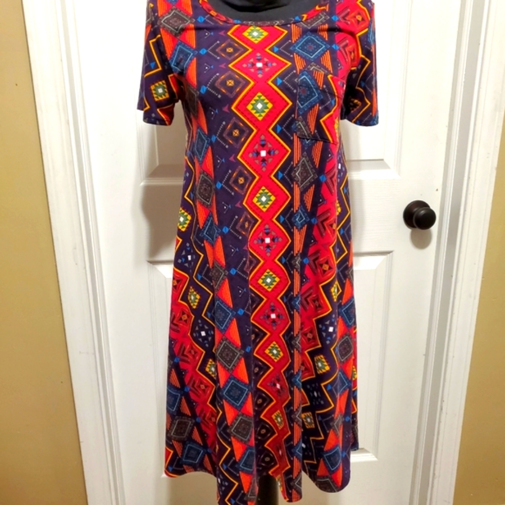 LuLaRoe Carly Short Sleeve High Low Colorful Geo Print Boho Dress - Size XXS